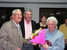El Ayuntamiento de Salobreña conmemora las bodas de oro de sus mayores
