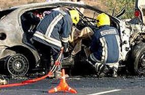 Seis de las 19 personas heridas en los accidentes de tráfico de Castell de Ferro y Almuñécar siguen ingresadas