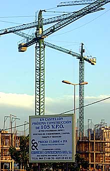 Motril es uno de los 24 municipios andaluces donde la Junta podrá subir hasta un 15% las viviendas de VPO