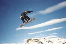 Fallece en Sierra Nevada practicando snowboard