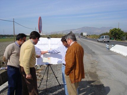 El alcalde de Motril, Pedro Alvarez, presenta las obras de desdoblamiento de la CN-340