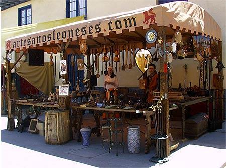 La concejalía de Turismo organiza, del 7 al 9 de abril, un Mercado Medieval que reunirá en Motril a 200 artesanos