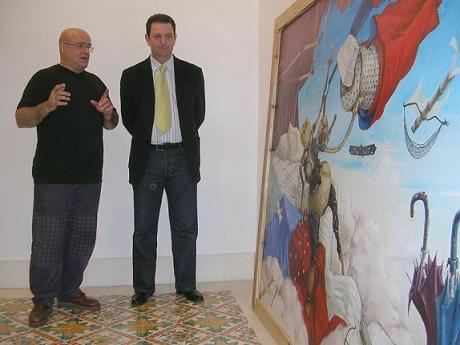 Norberto Fuentes, exponente del DROP ART, presenta su exposición Exiliados del paraíso: peregrinación en la Casa de la Condesa de Torre Isabel