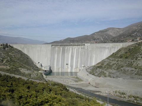 Acuamed licita dos contratos para iniciar la conducción de agua de la presa de Rules