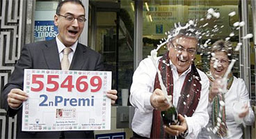 El segundo premio de la loteria deja en  Motril y Armilla 40 millones de euros