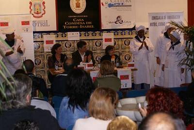 El Ayuntamiento de Motril presenta el Recetario de Cocina Internacional para la integración