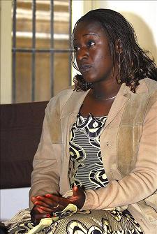Caddy Adzuba se muestra en contra de la violencia que sufren las mujeres y niñas en el Congo