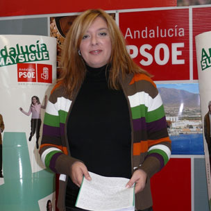 Flor Almón supera la moción de censura con 8 votos de diferencia. El PSOE de Motril certifica su división interna al 50 por ciento