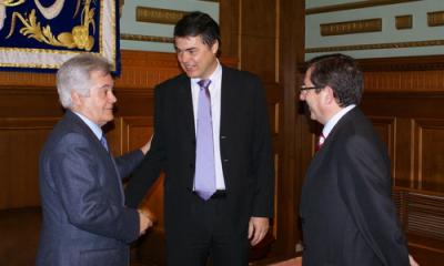 El alcalde de Motril recibe al presidente de Caja Granada
