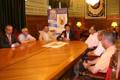 Motril celebraba el II Encuentro de Pulso y Púa Ciudad del Azúcar