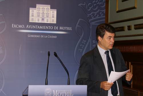 El alcalde de Motril realiza un balance de la actividad municipal durante el mes de junio