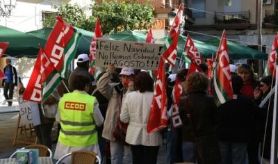 La Justicia condena a Adhara a readmitir o indemnizar a los 33 trabajadores de Almuñécar