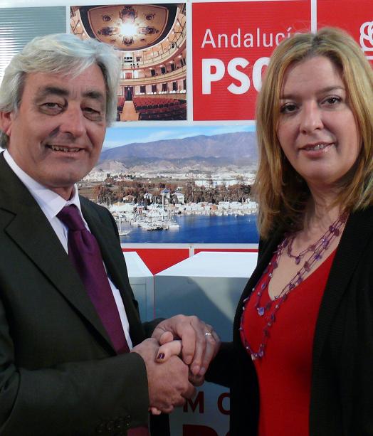 El PSOE llega a un acuerdo con el Partido Democrático de Carchuna y Calahonda
