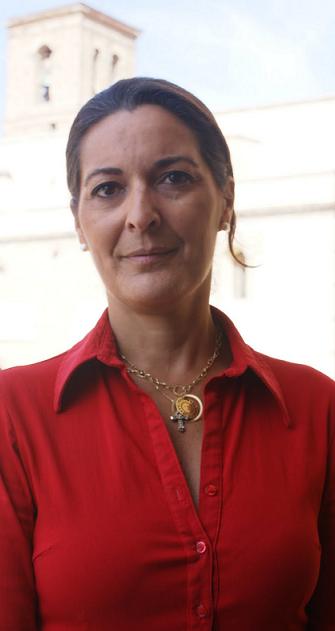 Elena Vallejo (PP) asegura "que no se plantea ninguna privatización con las empresas municipales de Motril"