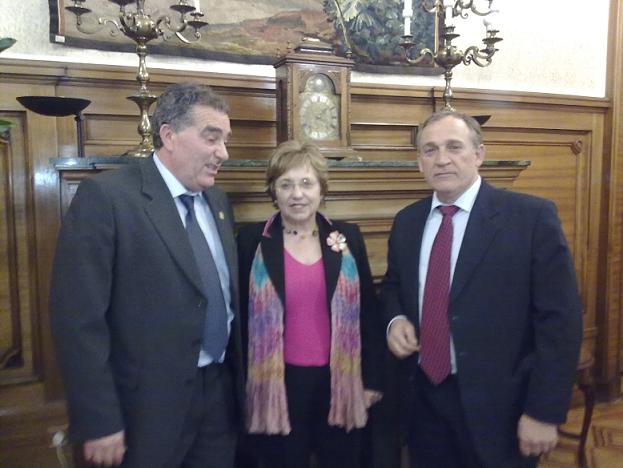 Antonio Escámez y Francisco Villoslada se reúnen con María Felicidad Montero en el Ministerio de Medio Ambiente