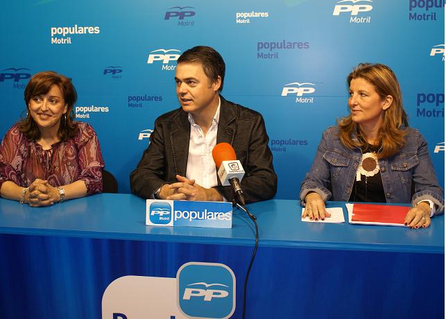 PP: "El PSOE vota en contra de la aplicación de la ley de lenguaje de signos en el Parlamento"