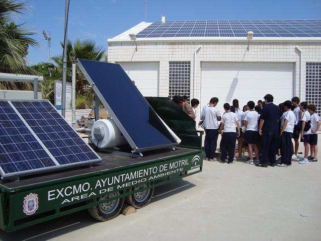 Los escolares motrileños conocen al detalle las energías renovables gracias a la caravana de Medio Ambiente