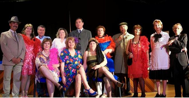 El Grupo de Teatro Mutrayil escenifica este sábado en el Teatro Calderón "Aquellas Mujeres"