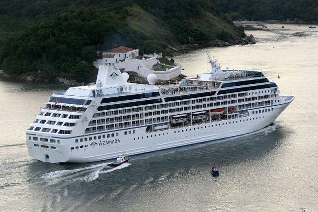 El Azamara Journey permanecerá todo el día atracado en el Puerto de Motril