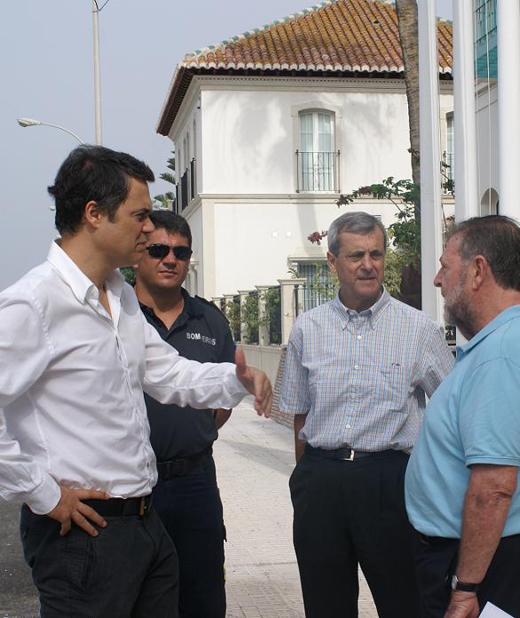El alcalde de Motril asegura que la línea marítima Motril-Melilla "será una inyección económica para nuestro pueblo"