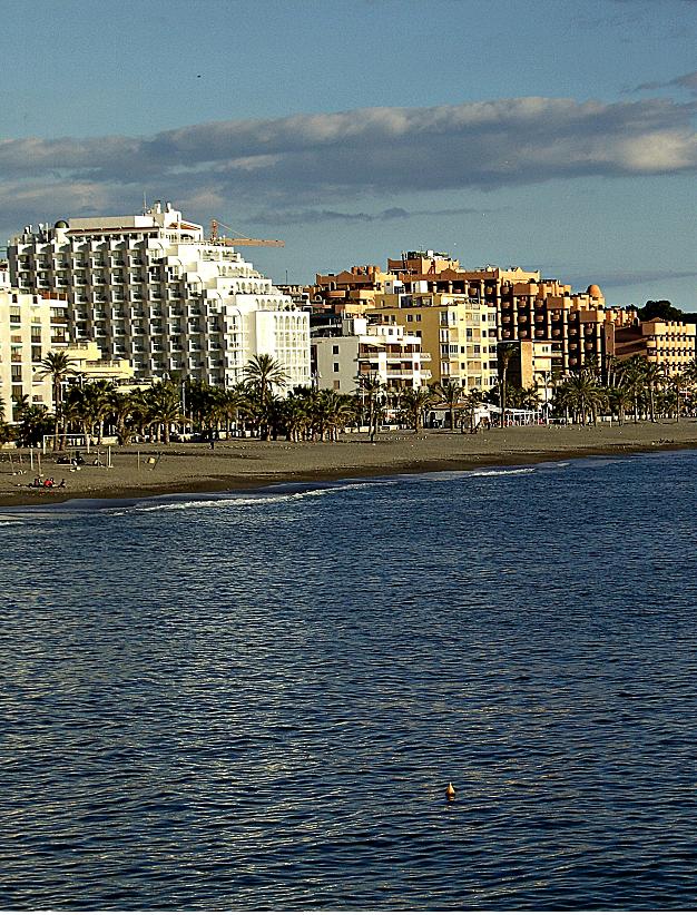 Los hoteles de la Costa alcanzan una ocupación media del 75%, cinco puntos menos que el verano pasado