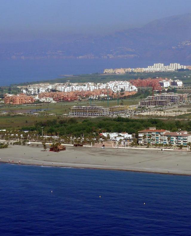 El PSOE asegura que la construcción del hotel de cuatro estrellas confirma las  enormes posibilidades de crecimiento turístico de Motril