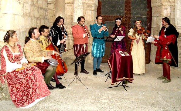 El sábado 19 música y danza medieval en el centro Cultural Caja Granada