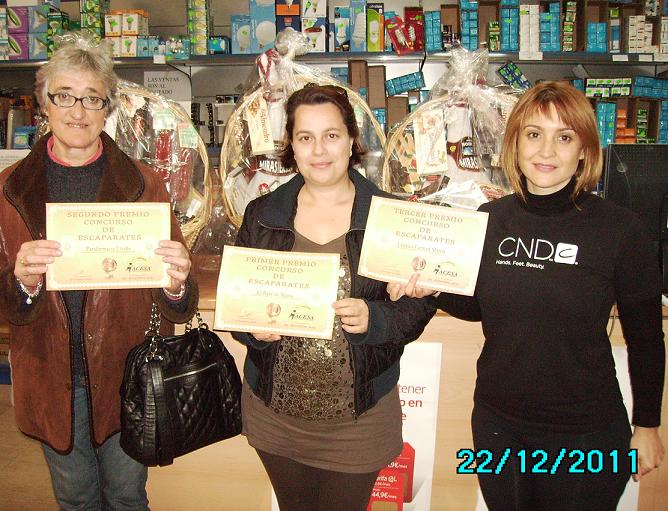 El Baúl de Marta, Parafarmacia Utrabo y Estética Carmen Martín ganadores del Concurso de escaparates 2011