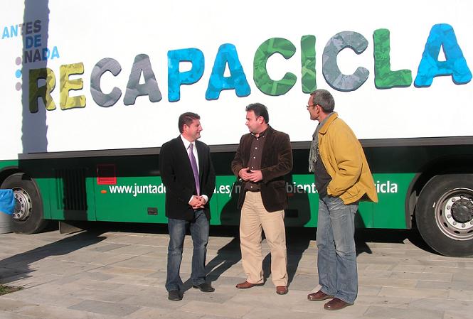 La Campaña Recapacicla cierra su gira por la provincia en Salobreña