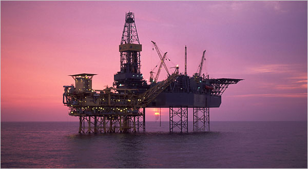 Equo critica la aprobación de prospecciones de petróleo y gas en la costa de Motril