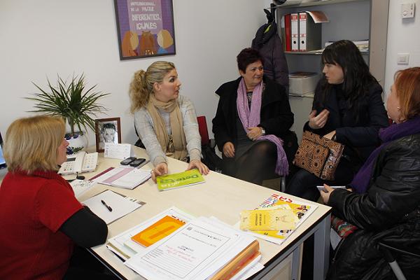 El Instituto Andaluz de la Mujer muestra su apoyo a la Casa de Acogida de Órgiva