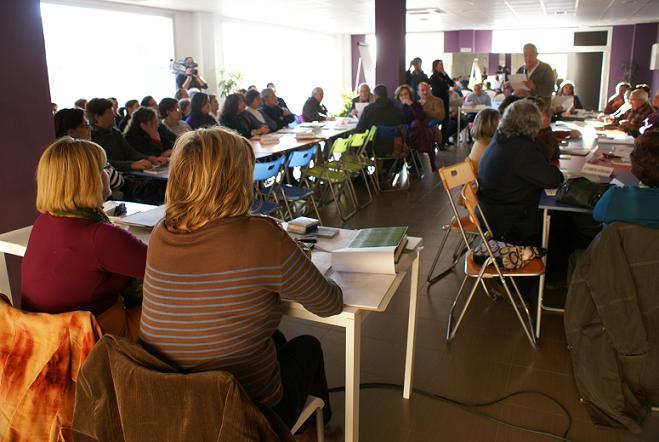 El I Encuentro Vecinal congrega a 20 asociaciones de todo el municipio