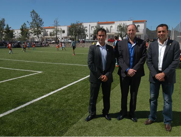 Otívar amplía sus instalaciones deportivas con un nuevo campo de fútbol 7