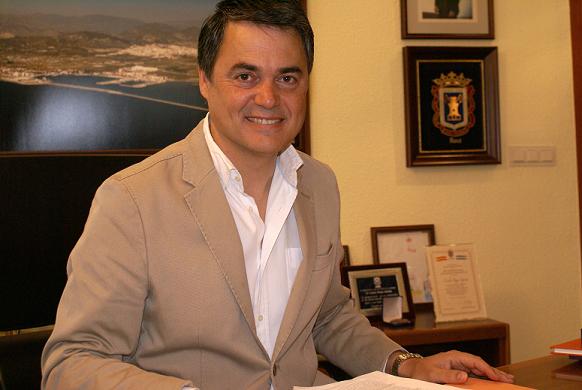 Rojas lamenta que Griñán no haya hecho referencia a los Ayuntamientos de Andalucía en su discurso de investidura