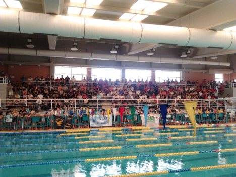 Más de 300 nadadores se dan cita en el XXXV Trofeo del Real Club Náutico de Motril