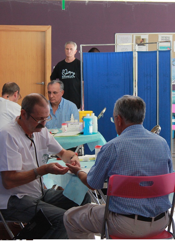 Motril anima a los ciudadanos a colaborar en la donación sanguínea que tendrá lugar mañana en la Matraquilla