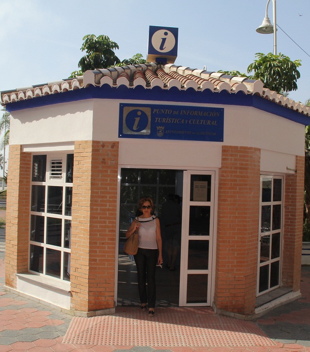 Las oficinas de turismo de Almuñécar atendieron durante el mes de septiembre más de 7.000 turistas