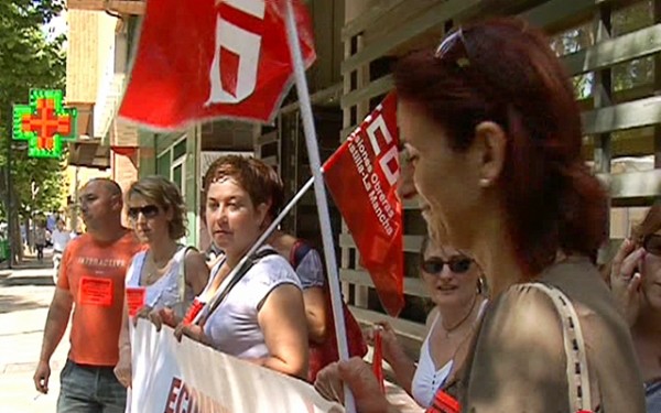 Trabajadoras de la limpieza de los Juzgados de Motril, Almuñécar, Órgiva y Salobreña han acordado secundar una huelga indefinida