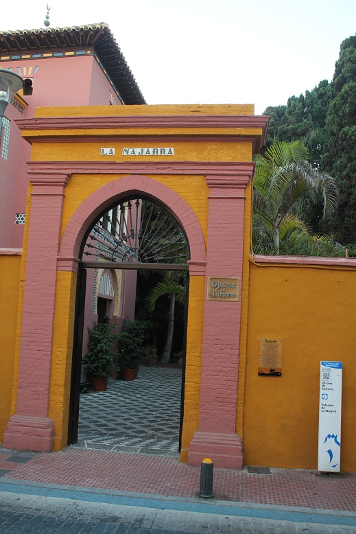 Las oficinas de Turismo de Almuñécar y La Herradura atendieron en 2012 a casi 77.000 turistas