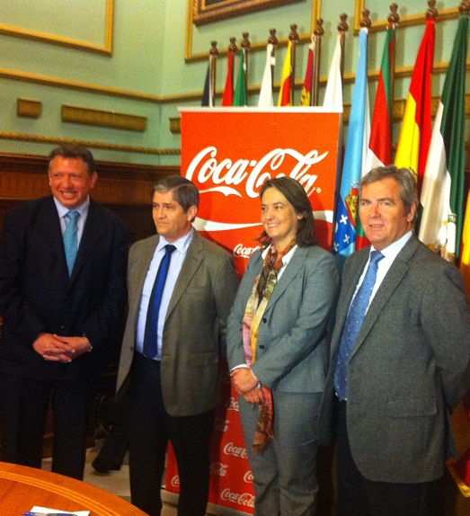 Coca-Cola renueva su convenio para el patrocinio de eventos deportivos de la ciudad