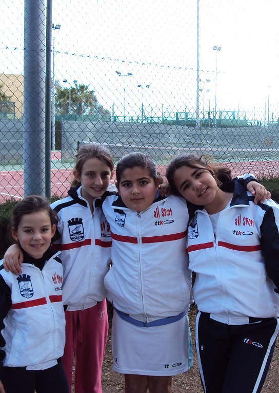 El equipo de tenis  Benjamín femenino del Club Costa Tropical accede a las semifinales del Campeonato de Andalucía por equipos