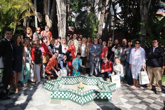 La alcaldesa de Almuñécar  recibe a un grupo de agentes de viaje rusos que promocionarán Almuñécar