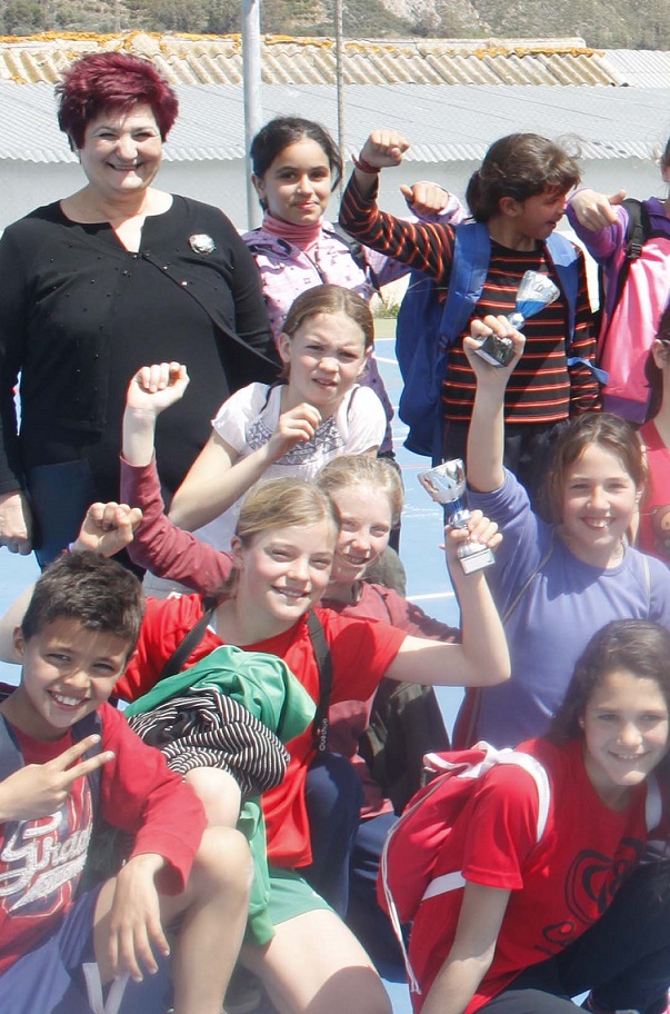 Tablones (Órgiva) acoge a 400 escolares de La Alpujarra y el Valle de Lecrín en la Fase Zonal de Orientación 2013