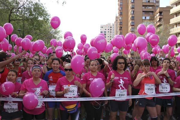 La atleta sexitana María Ángeles Almirón participó en la Carrera de la Mujer de Valencia
