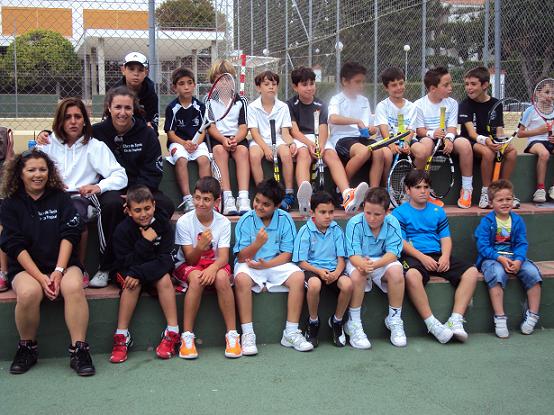 El equipo benjamín del Club de Tenis Costa Tropical de Almuñécar se proclama subcampeón de Andalucía