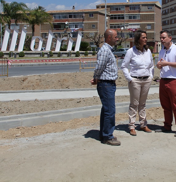 El Ayuntamiento de Motril adecua un acceso directo para incorporarse desde el Vadillo a la carretera de Puntalón