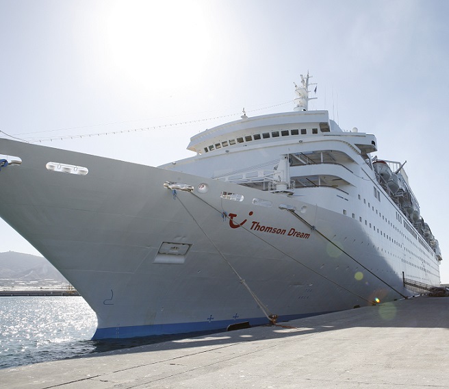 El Thomson Dream, el mayor crucero de la temporada, adelanta su llegada y hará noche en el Puerto de Motril
