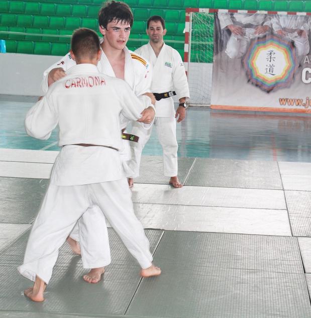 Almuñécar acogió un stage de judocas de Granada, Jaén  y  Huesca