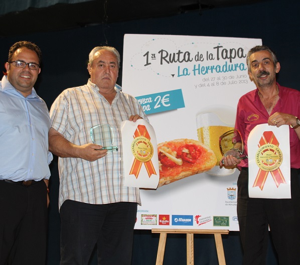 Mesón Baena y Restaurante Almansa ganan los premios de  la I Ruta de la Tapa de La Herradura