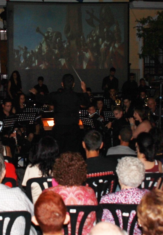 La Banda Municipal de Música de Almuñécar dará esta noche un concierto de cine en La Herradura